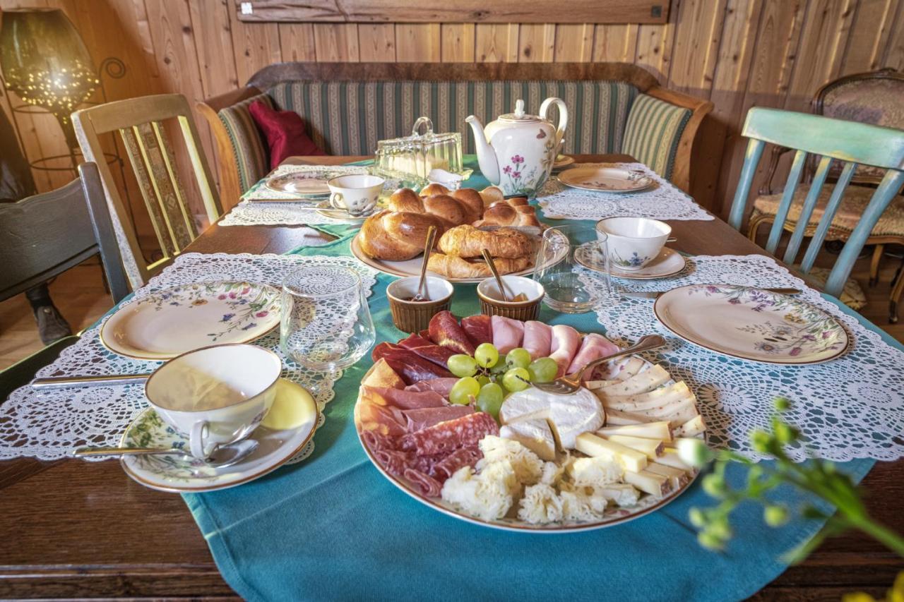 Bnb Deheimelig Huttwil 外观 照片
