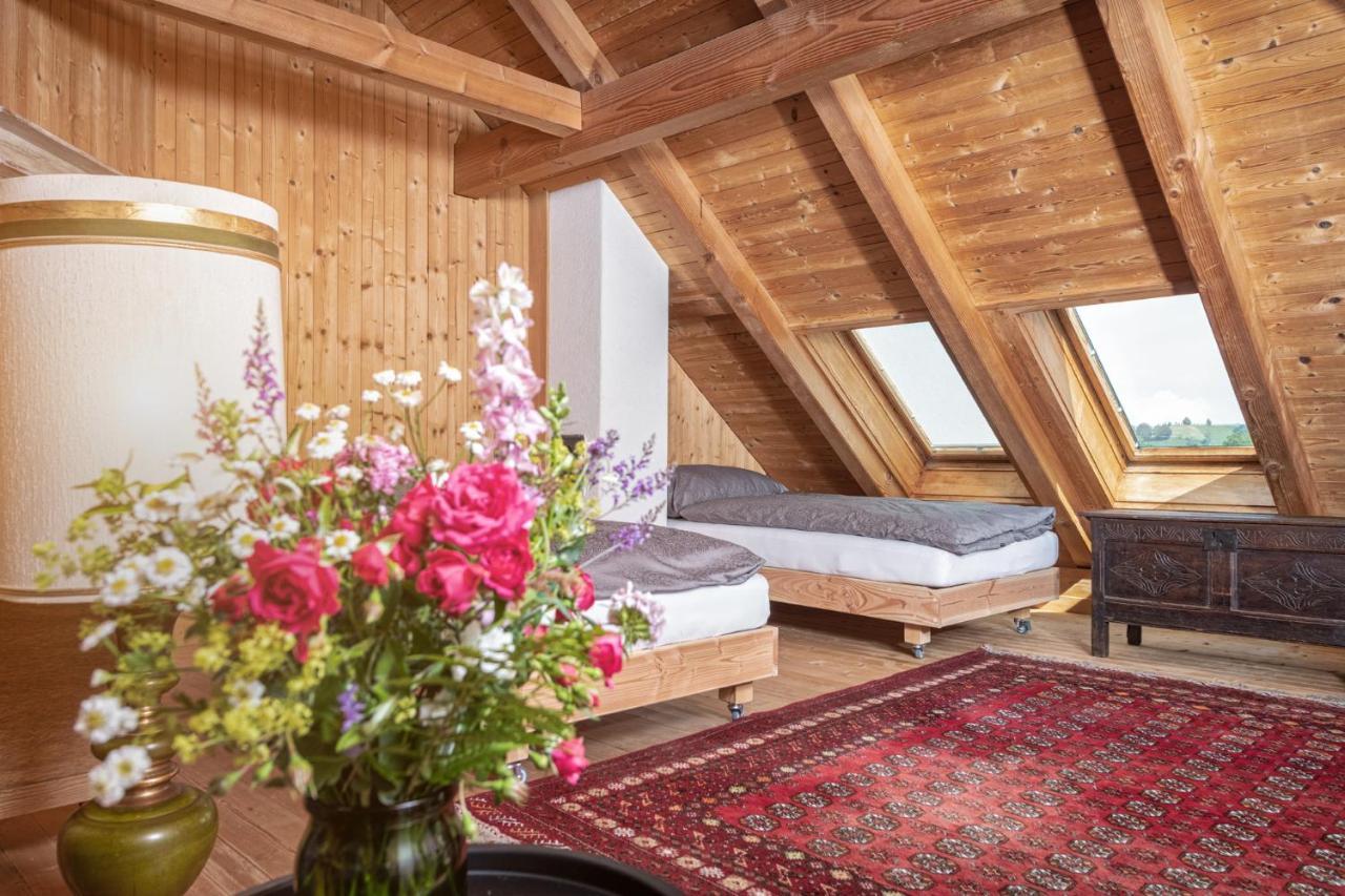 Bnb Deheimelig Huttwil 外观 照片